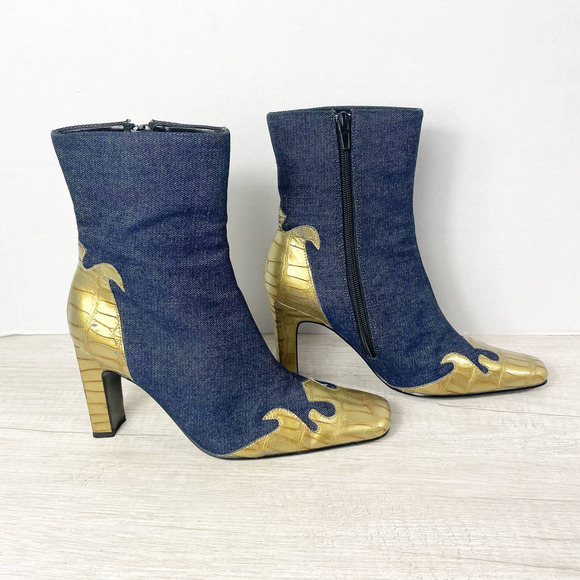 Vintage Newport News Denim Gold 
